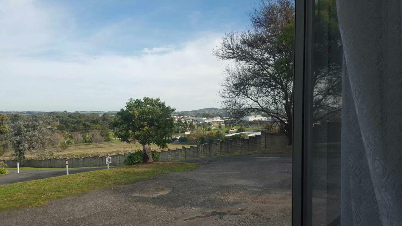 Limestone Coast Tourist Park 干比尔山 外观 照片